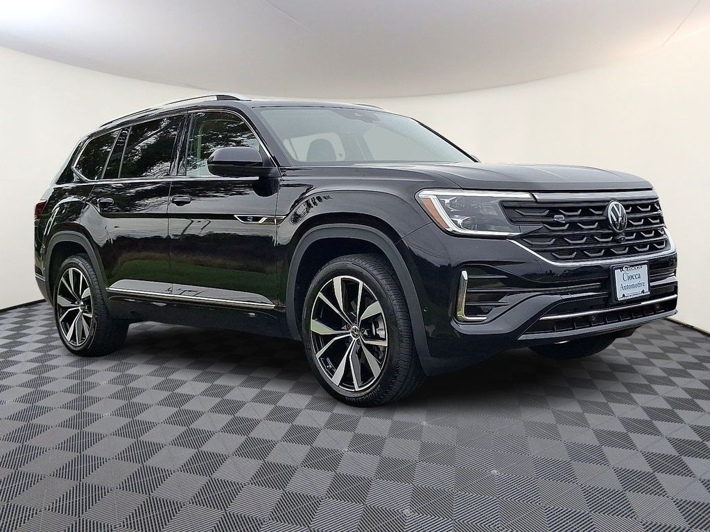 Certified 2025 Volkswagen Atlas 2.0T SEL Premium R-Line 2.0T SEL Premium R-Line 4MOTION