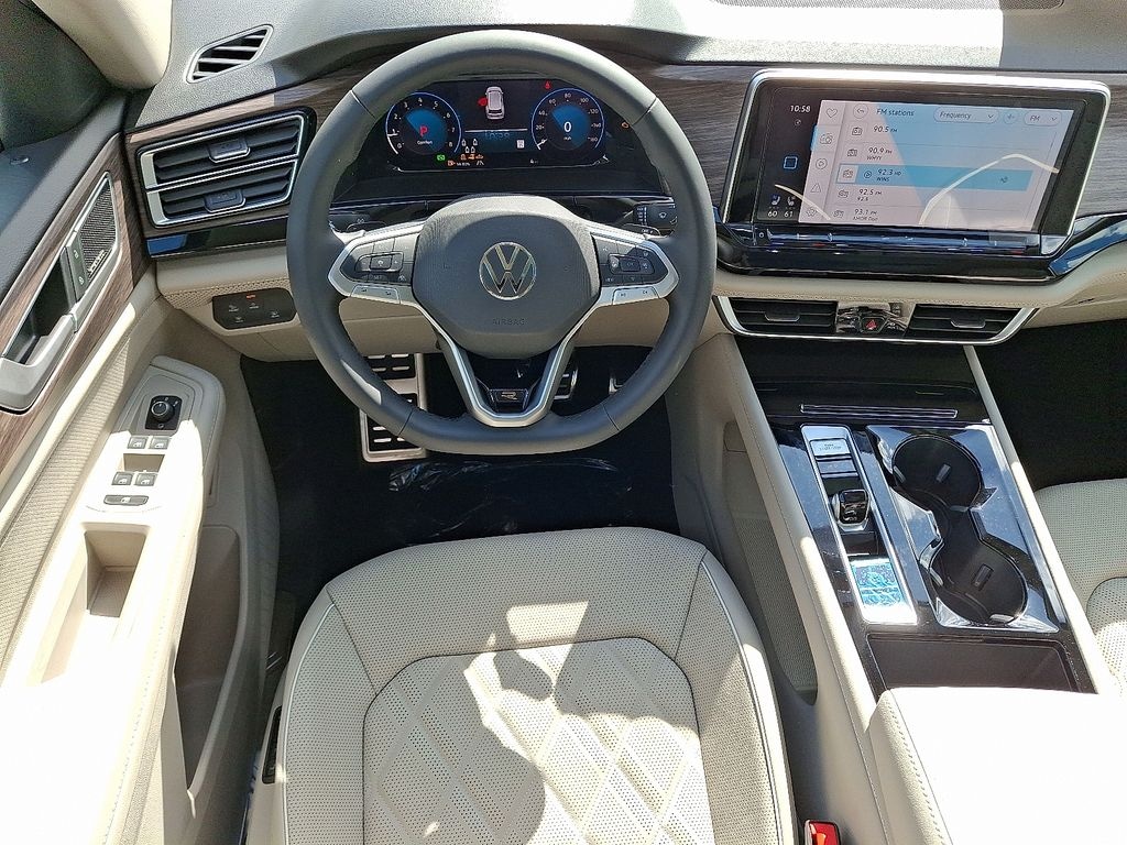 New 2026 Volkswagen Atlas 2.0T SEL Premium R-Line 2.0T SEL Premium R-Line 4MOTION