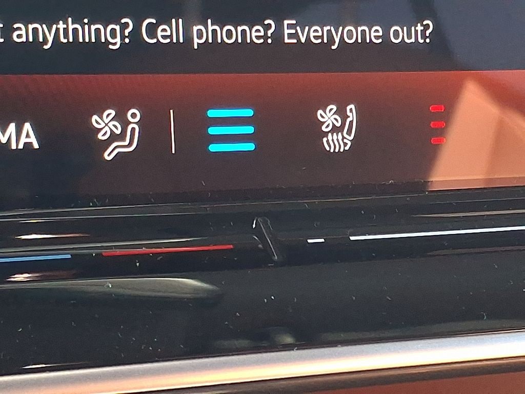 2025 Volkswagen ID. Buzz PRO S - Photo 18