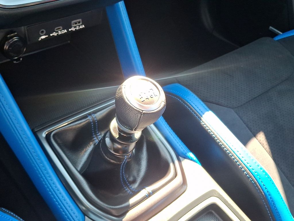 2025 Subaru WRX tS - Photo 16