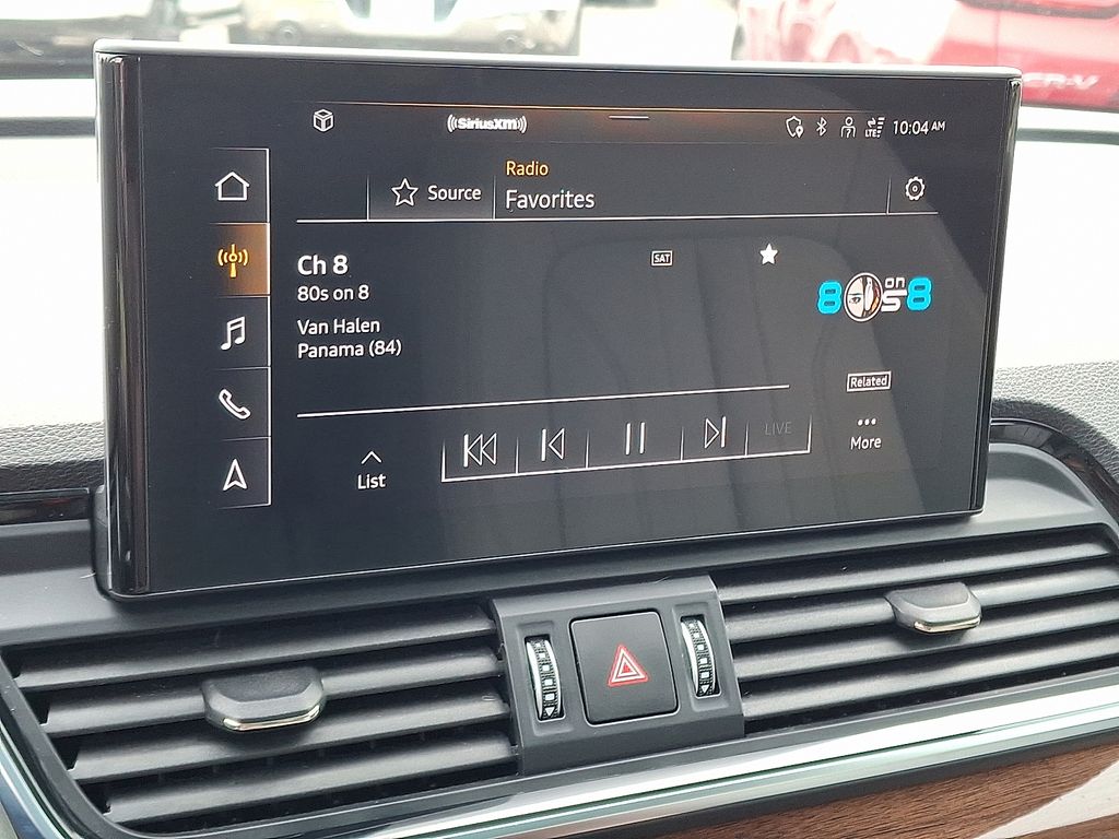 2022 Audi Q5 45 S line Premium photo 2