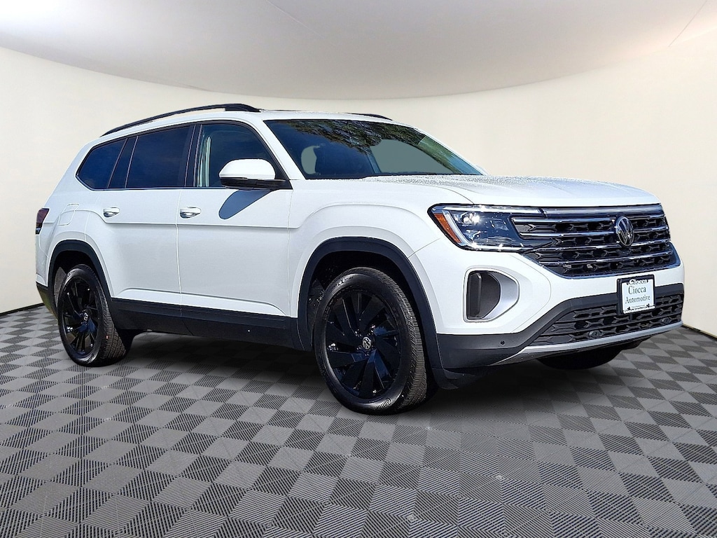 Certified 2025 Volkswagen Atlas 2.0T SE w/Technology 2.0T SE w/Technology 4MOTION