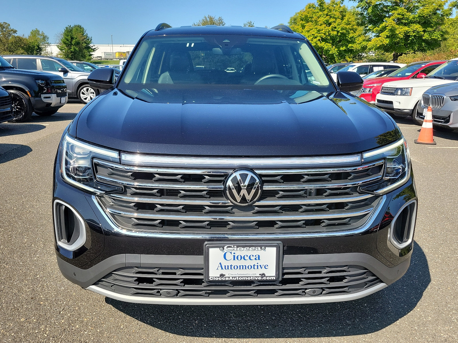 Used 2024 Volkswagen Atlas SE w/Tech with VIN 1V2HR2CA1RC523529 for sale in Flemington, NJ