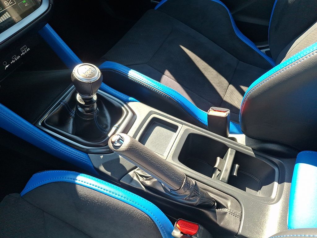 2025 Subaru WRX tS - Photo 25