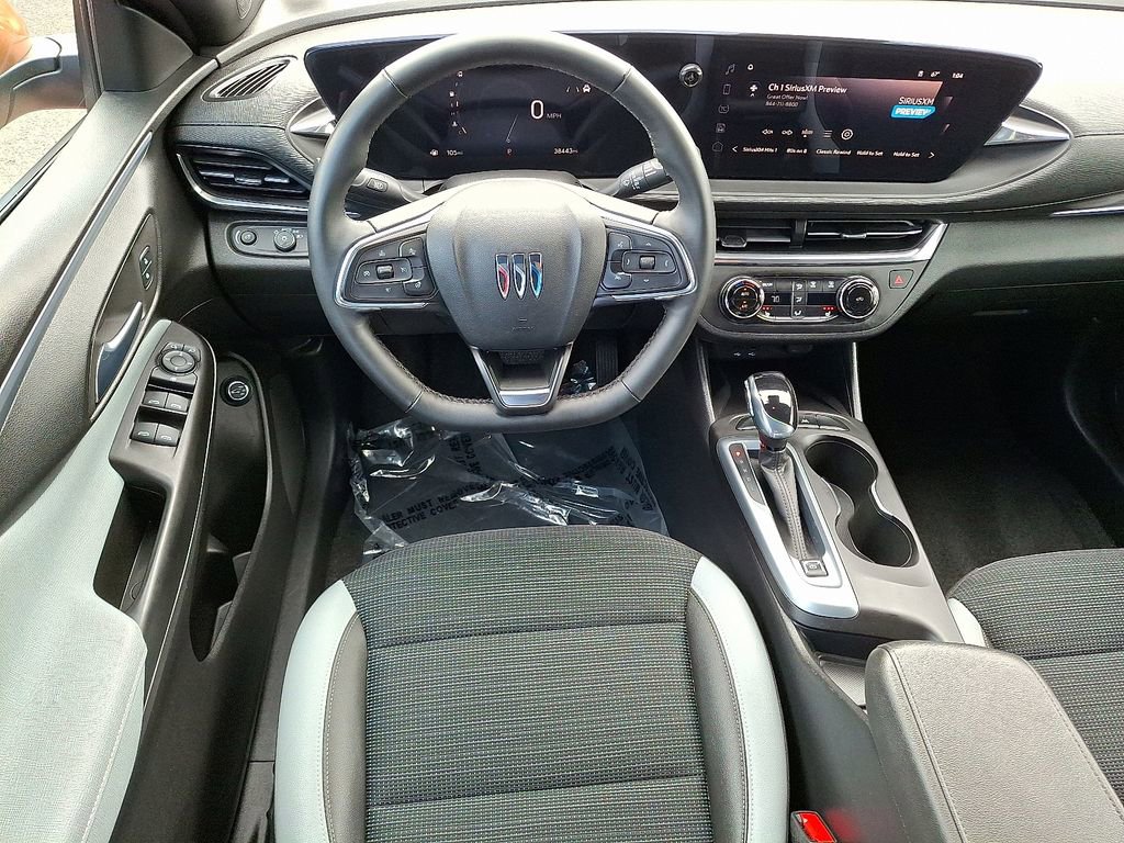 2024 Buick Envista Preferred photo 2