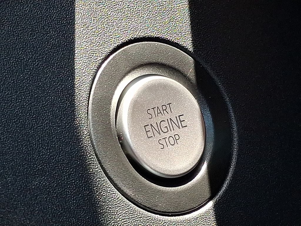 2025 Volkswagen ID. Buzz PRO S - Photo 17