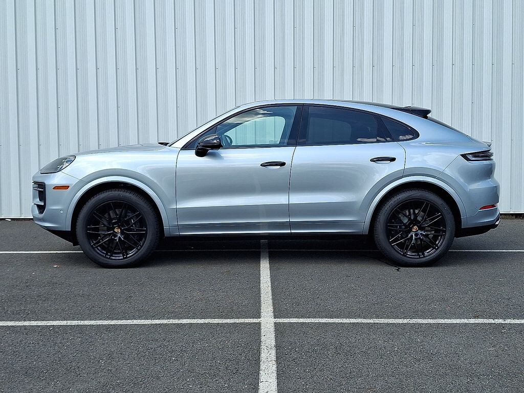 New 2025 Porsche Cayenne Coupe Base SUV