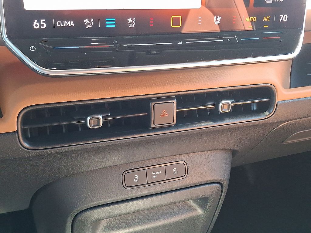 2025 Volkswagen ID. Buzz PRO S - Photo 15