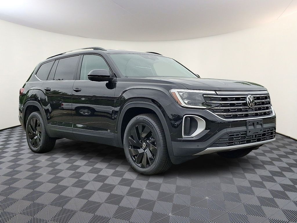 New 2025 Volkswagen Atlas 2.0T SE w/Technology SUV