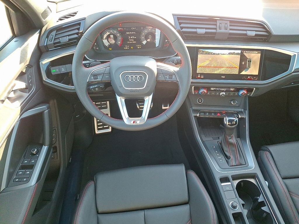 New 2025 Audi Q3  SUV