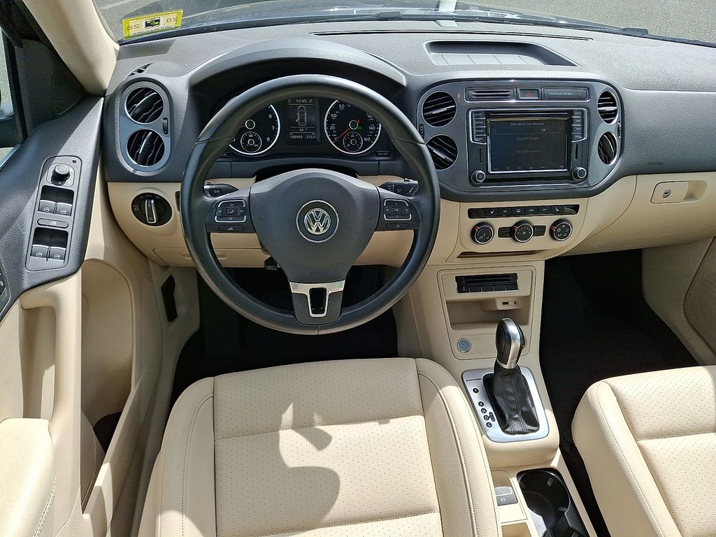 Used 2016 Volkswagen Tiguan SE with VIN WVGBV7AX1GW598813 for sale in Flemington, NJ
