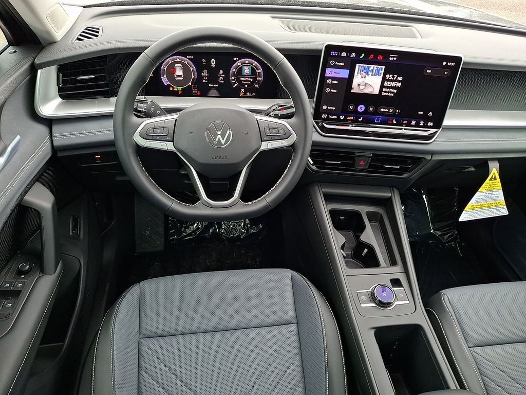 New 2026 Volkswagen Tiguan 2.0T SE SUV