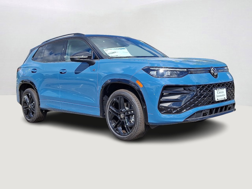 New 2025 Volkswagen Tiguan SE R-Line Black 2.0T SE R-Line Black 4MOTION