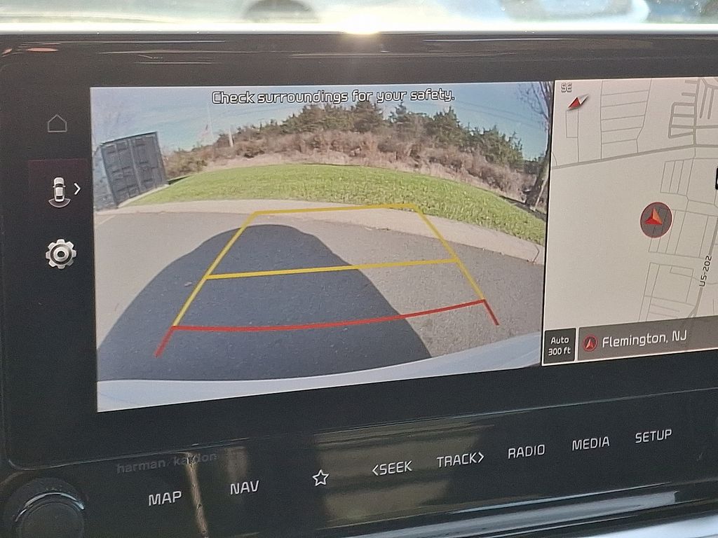 2023 Kia Forte GT-Line photo 4