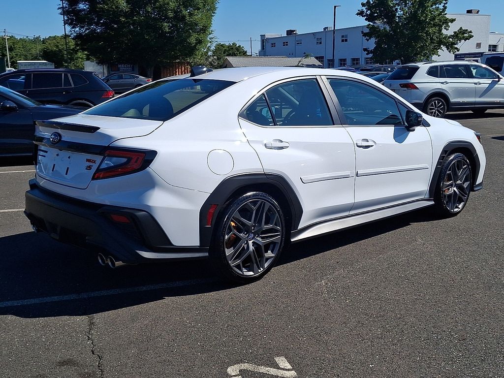 2025 Subaru WRX tS - Photo 9