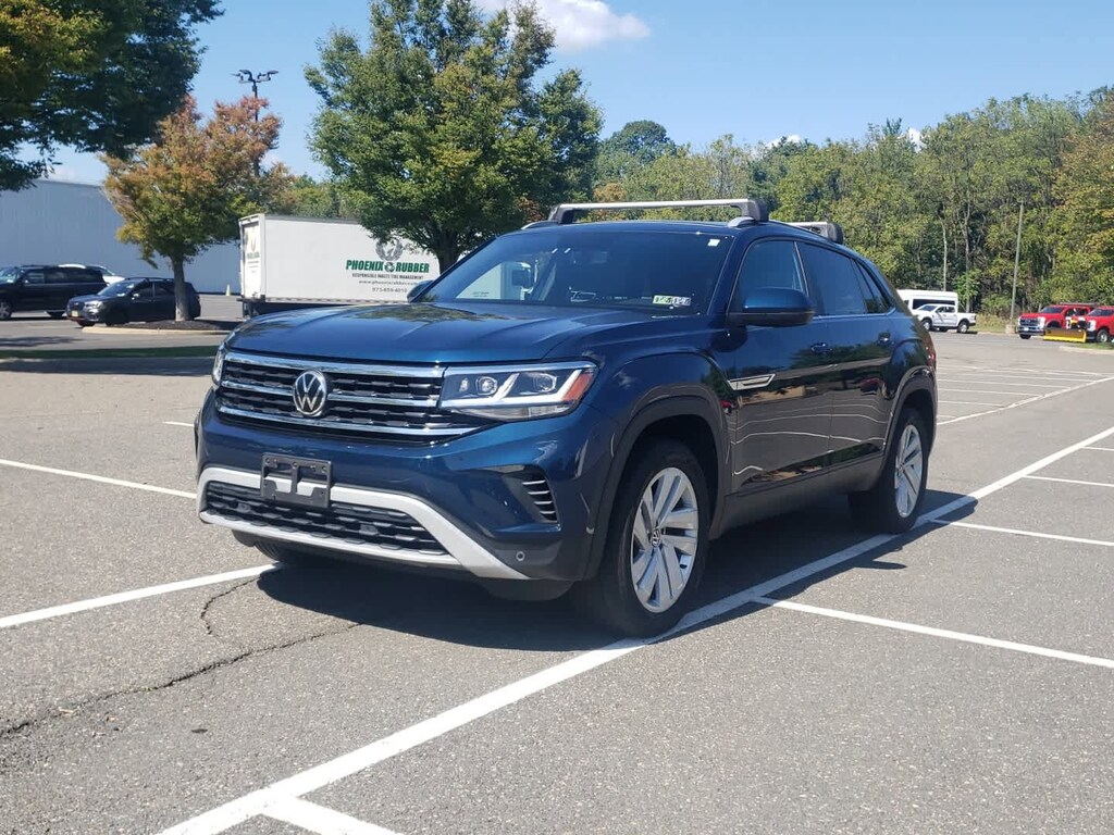 Used 2022 Volkswagen Atlas Cross Sport 2.0T SE w/Technology 2.0T SE w/Technology 4MOTION