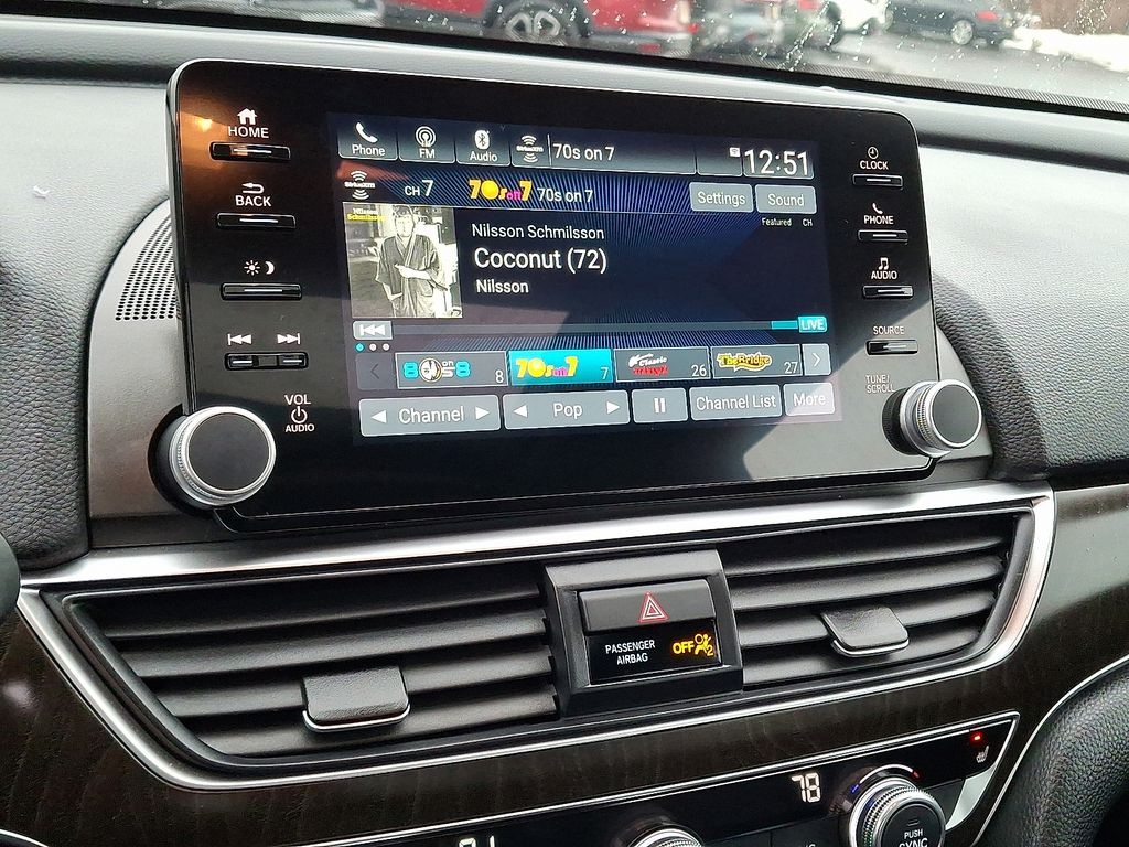 Used 2022 Honda Accord EX-L Sedan