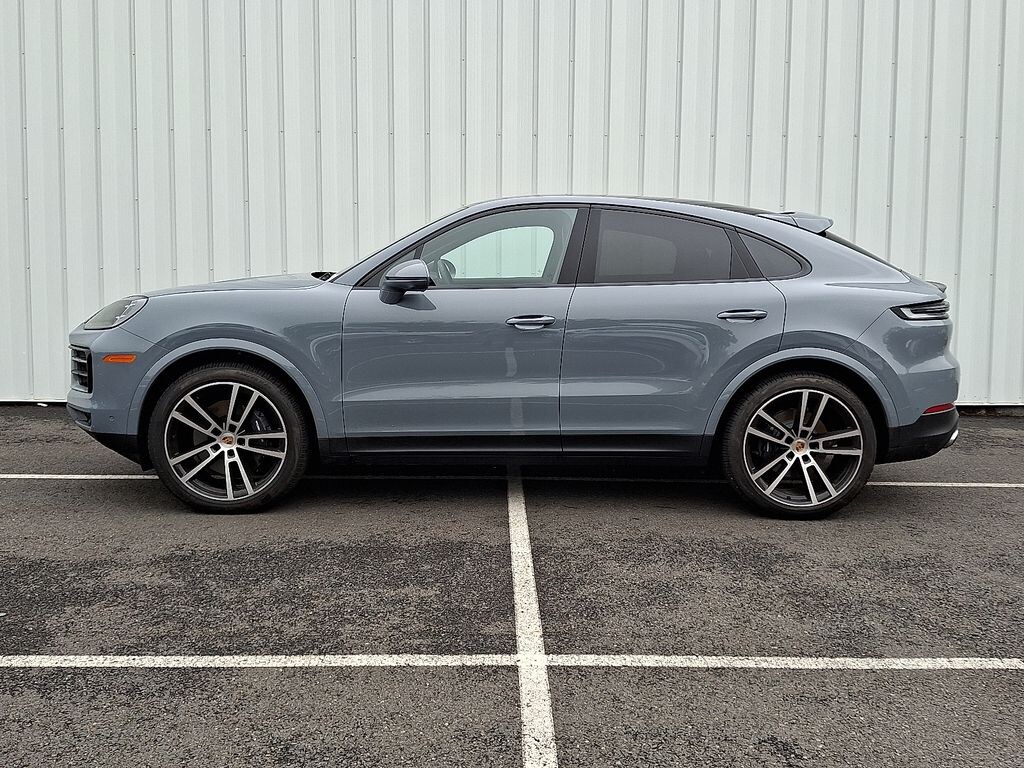 New 2025 Porsche Cayenne Coupe Base SUV