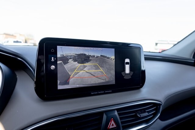 2022 Hyundai Santa Fe SEL Premium photo 2