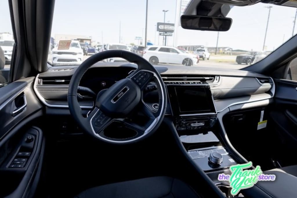 New 2025 Jeep Grand Cherokee L LAREDO X 4X2 Sport Utility