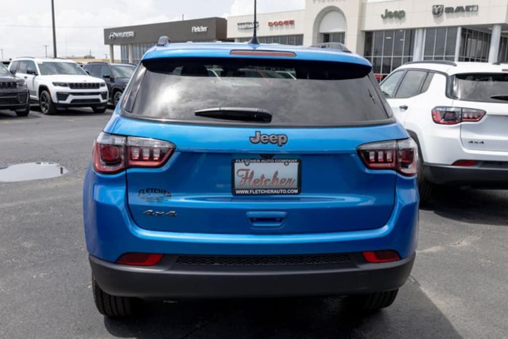 New 2026 Jeep Compass LATITUDE ALTITUDE 4X4 Sport Utility