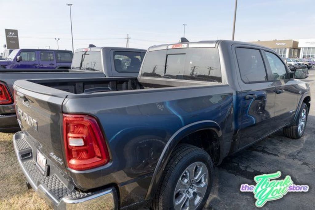 New 2026 Ram 1500 BIG HORN CREW CAB 4X4 5'7 BOX Pickup