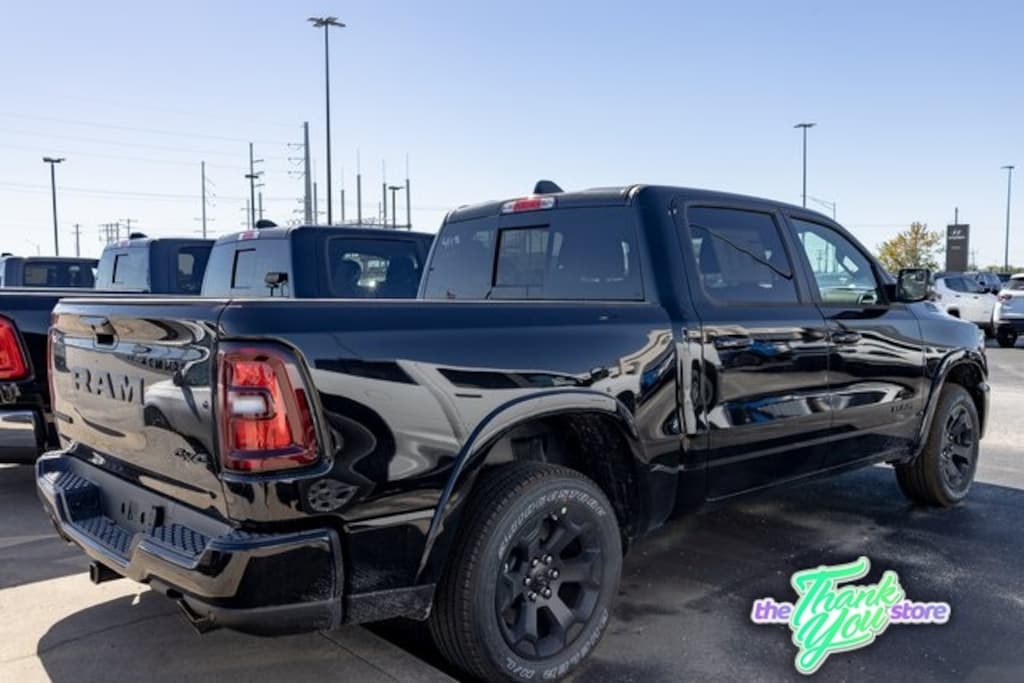 New 2026 Ram 1500 BIG HORN CREW CAB 4X4 5'7 BOX Pickup