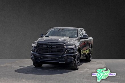 2026 Ram 1500 LARAMIE CREW CAB 4X4 5'7 BOX Pickup 1C6SRFJP1TN210778