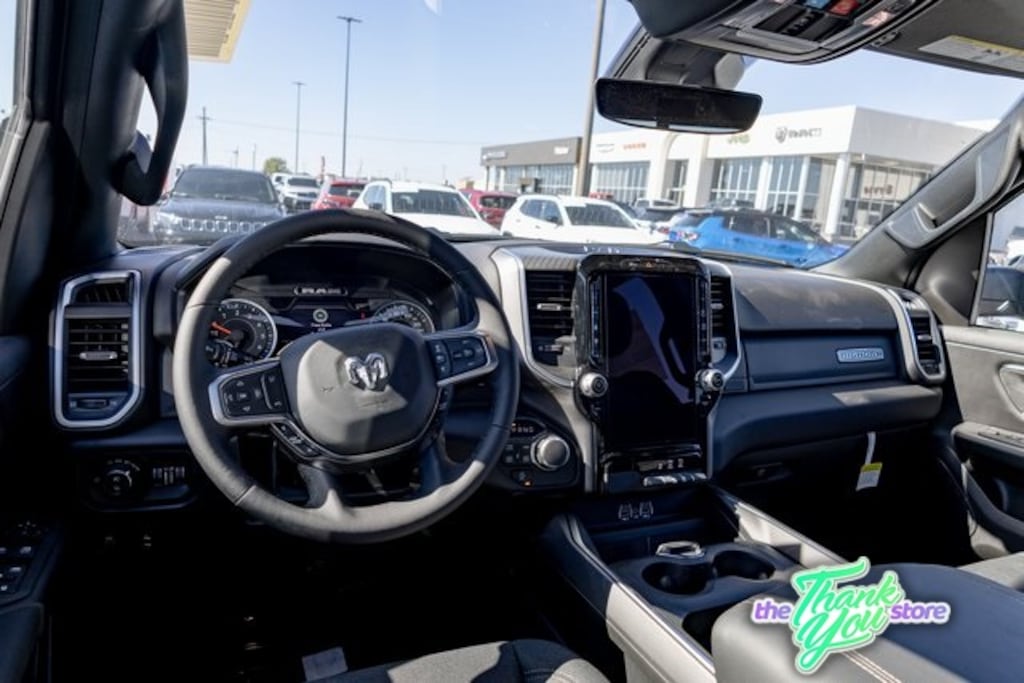 New 2026 Ram 1500 BIG HORN CREW CAB 4X4 5'7 BOX Pickup