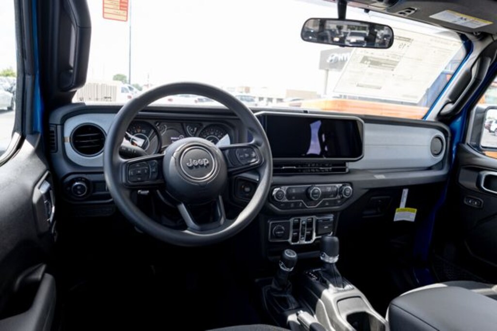 New 2026 Jeep Gladiator SPORT 4X4 Pickup