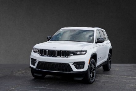2026 Jeep Grand Cherokee LAREDO 4X2 Sport Utility 1C4RJGAG7TC244935