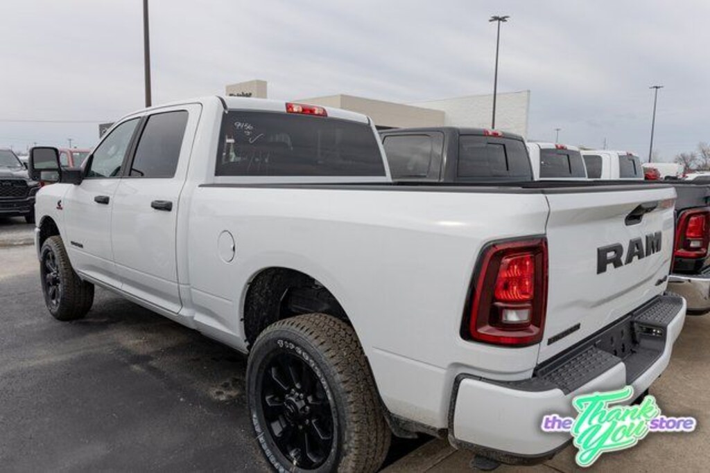 New 2026 Ram 2500 BIG HORN CREW CAB 4X4 6'4 BOX Pickup