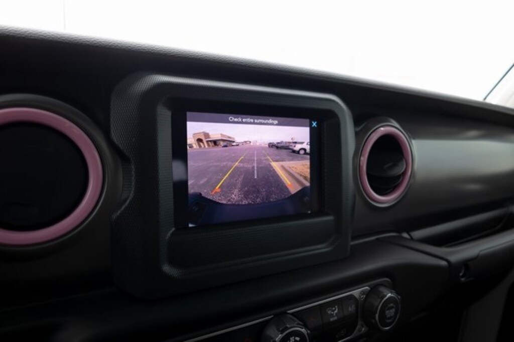 Used 2023 Jeep Gladiator Sport Truck Crew Cab