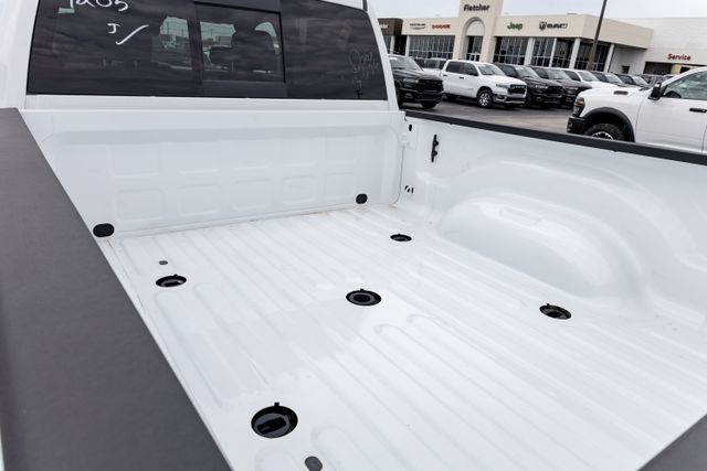 2026 RAM 2500 Tradesman - Photo 6