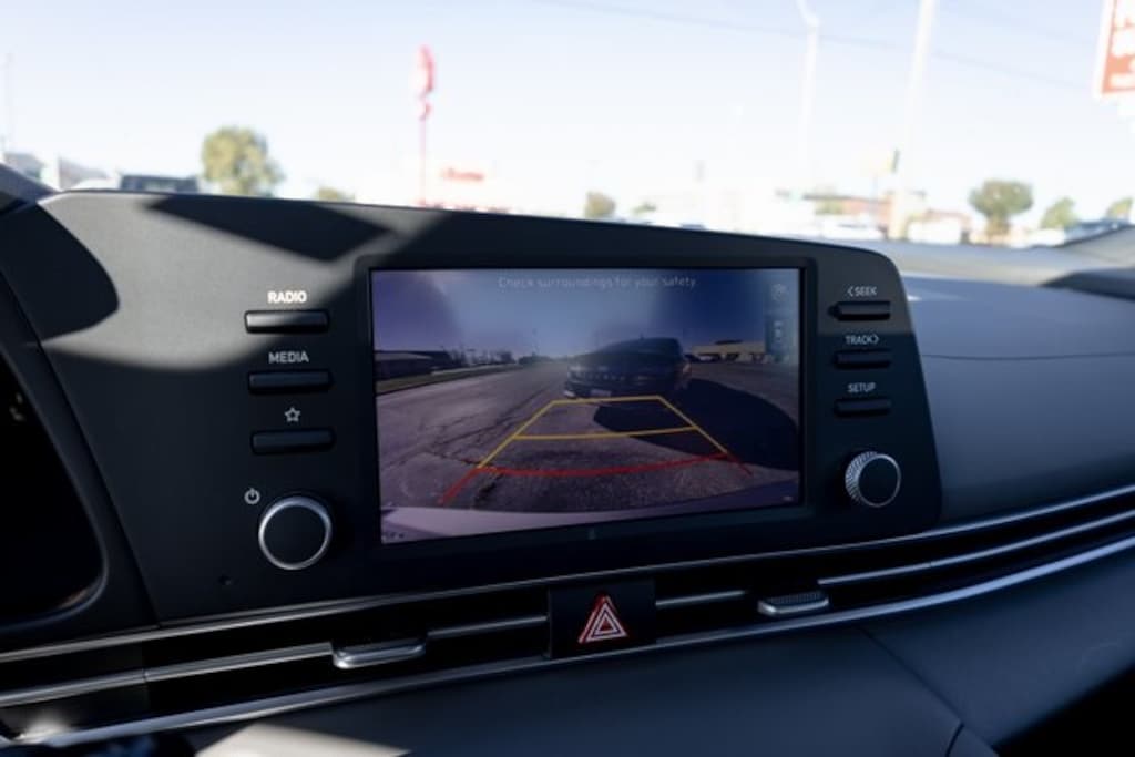 Used 2023 Hyundai Elantra HEV Blue Sedan