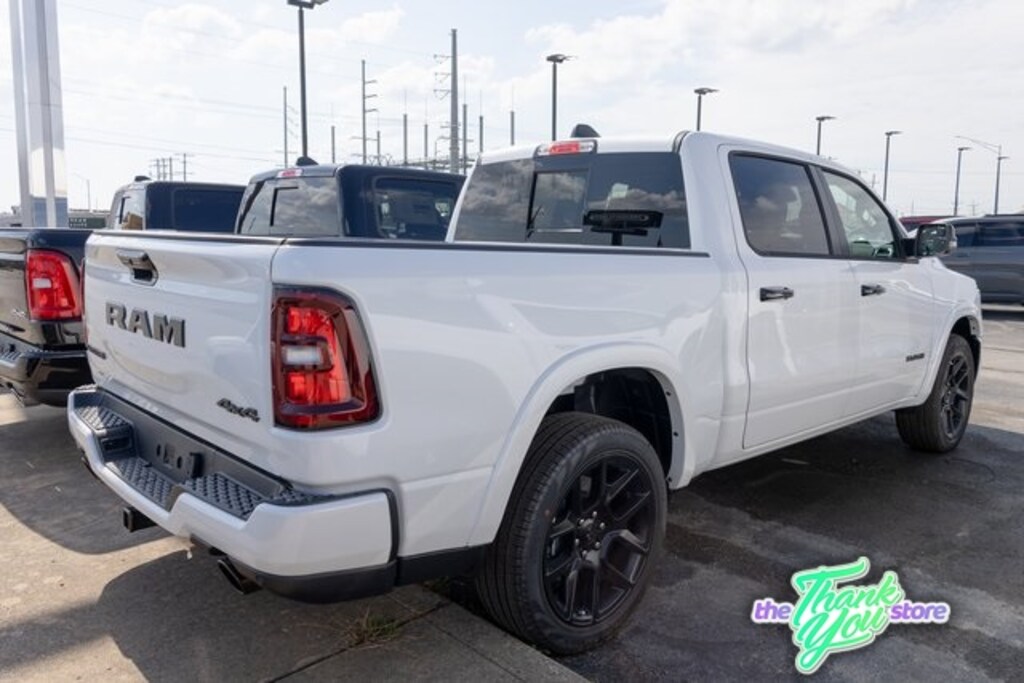 New 2026 Ram 1500 LARAMIE CREW CAB 4X4 5'7 BOX Pickup