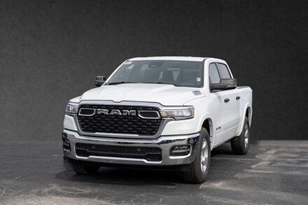 2026 Ram 1500 BIG HORN CREW CAB 4X4 5'7 BOX Pickup 1C6SRFFP0TN277509