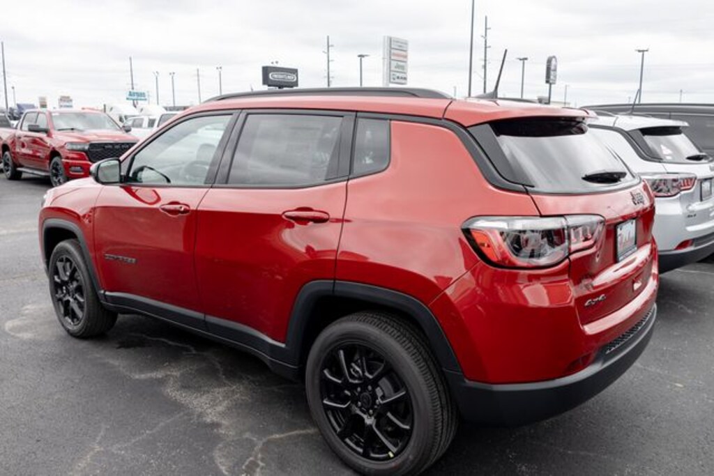 New 2026 Jeep Compass LATITUDE ALTITUDE 4X4 Sport Utility