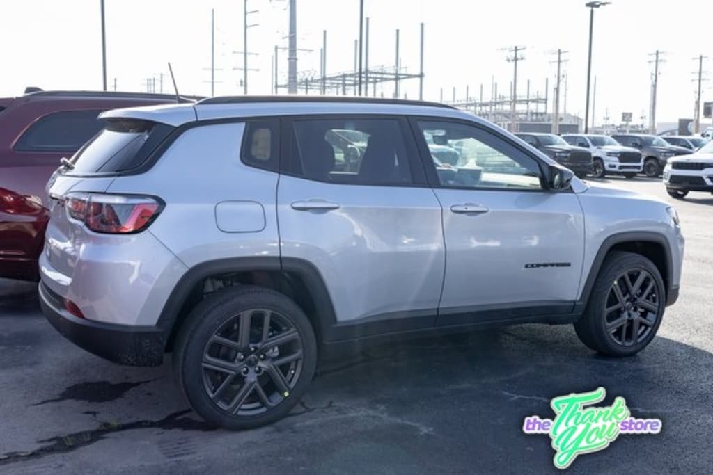 New 2026 Jeep Compass LATITUDE ALTITUDE 4X4 Sport Utility