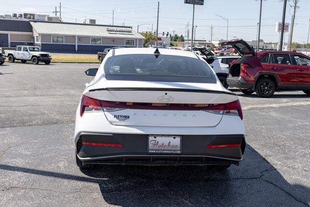 2026 Hyundai Elantra SEL Sport - Photo 8