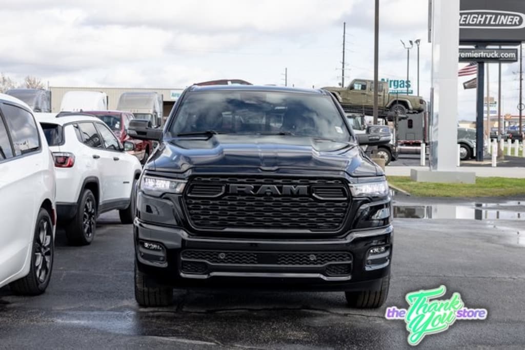 New 2026 Ram 1500 BIG HORN CREW CAB 4X4 5'7 BOX Pickup