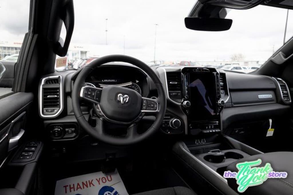 New 2026 Ram 1500 BIG HORN CREW CAB 4X4 5'7 BOX Pickup