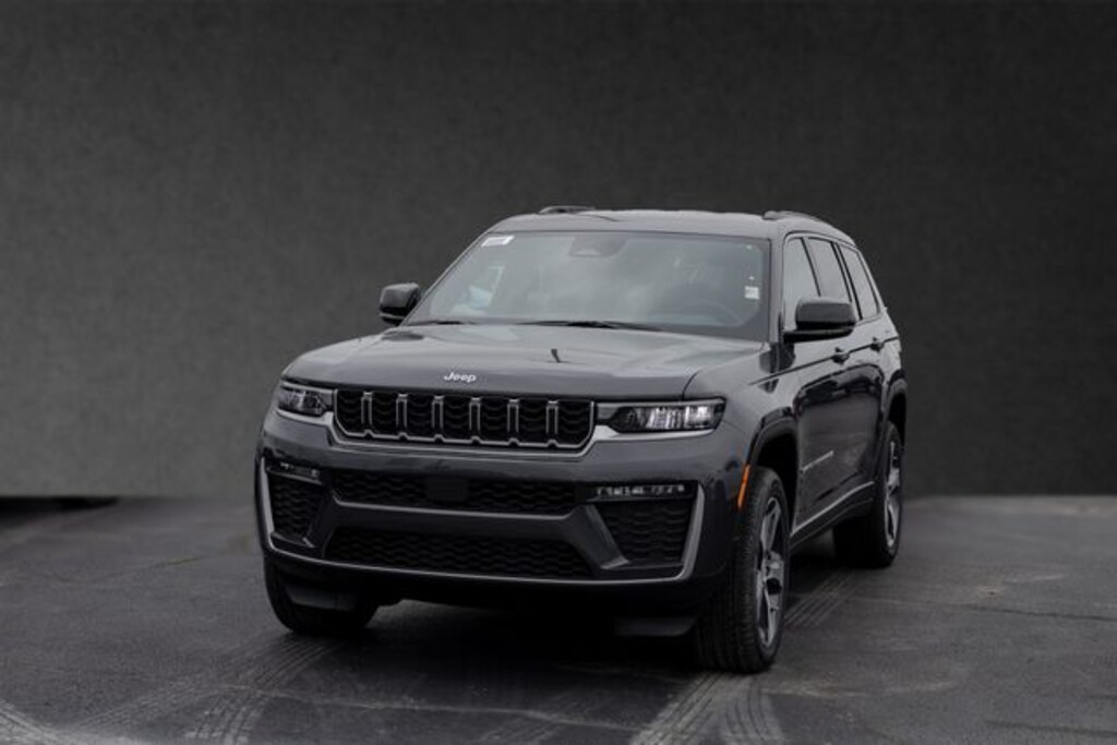 New 2026 Jeep Grand Cherokee L LIMITED 4X4 Sport Utility
