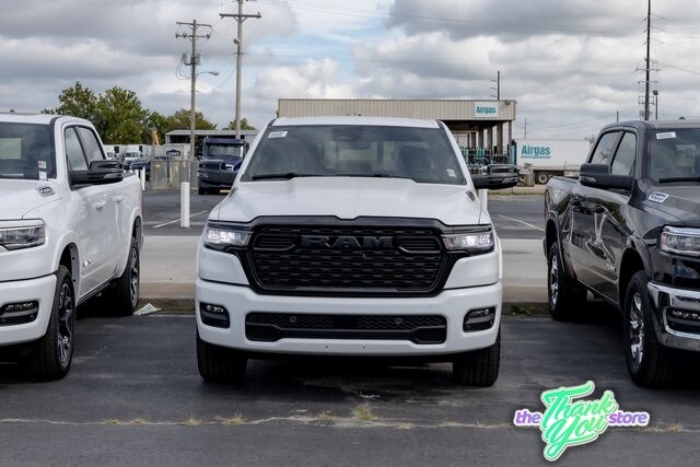 2026 Ram 1500 Big Horn photo 3