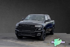 2026 Ram 1500 BIG HORN CREW CAB 4X4 5'7 BOX Pickup 1C6SRFFP2TN190677