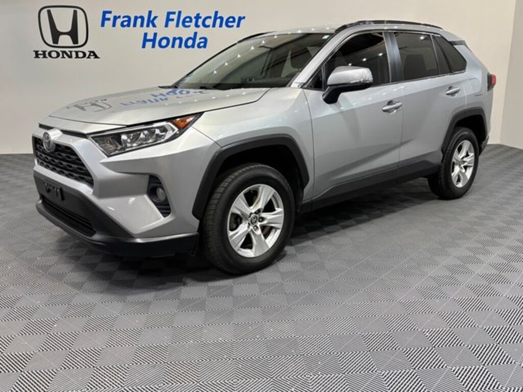 Used 2021 Toyota RAV4 XLE SUV