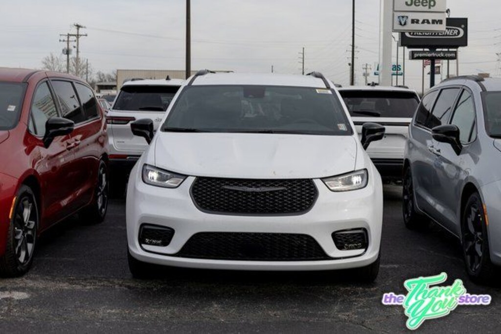 New 2026 Chrysler Pacifica SELECT Passenger Van