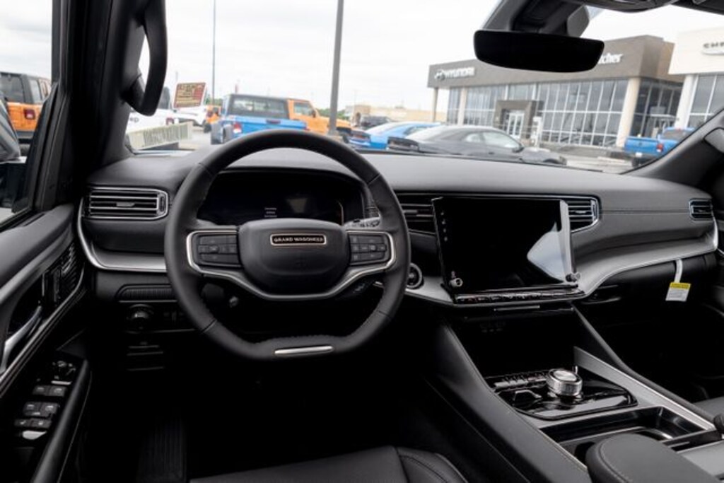 New 2026 Jeep Grand Wagoneer LIMITED ALTITUDE 4X4 Sport Utility
