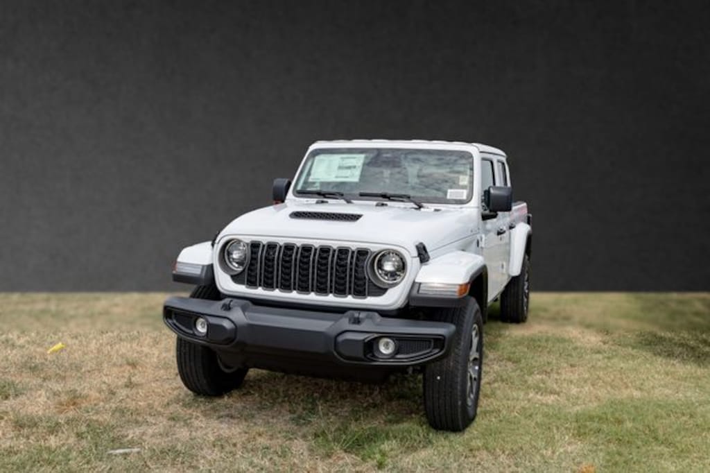 New 2026 Jeep Gladiator SPORT S 4X4 Pickup