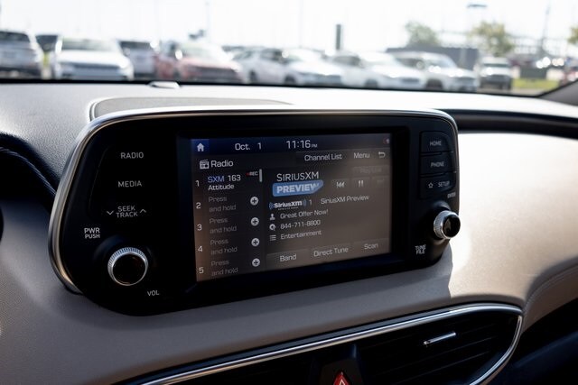 2020 Hyundai Santa Fe SEL photo 4